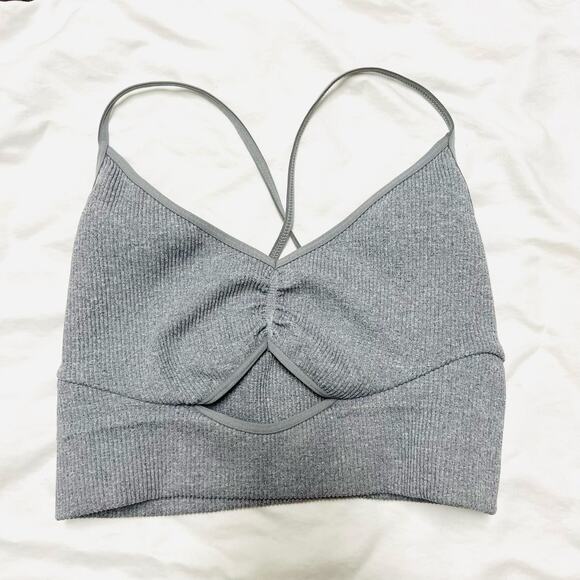 Free People Free Throw Strappy Back Cutout Ribbed Crop Top Grey M/L Athleisure - Picture 3 of 6